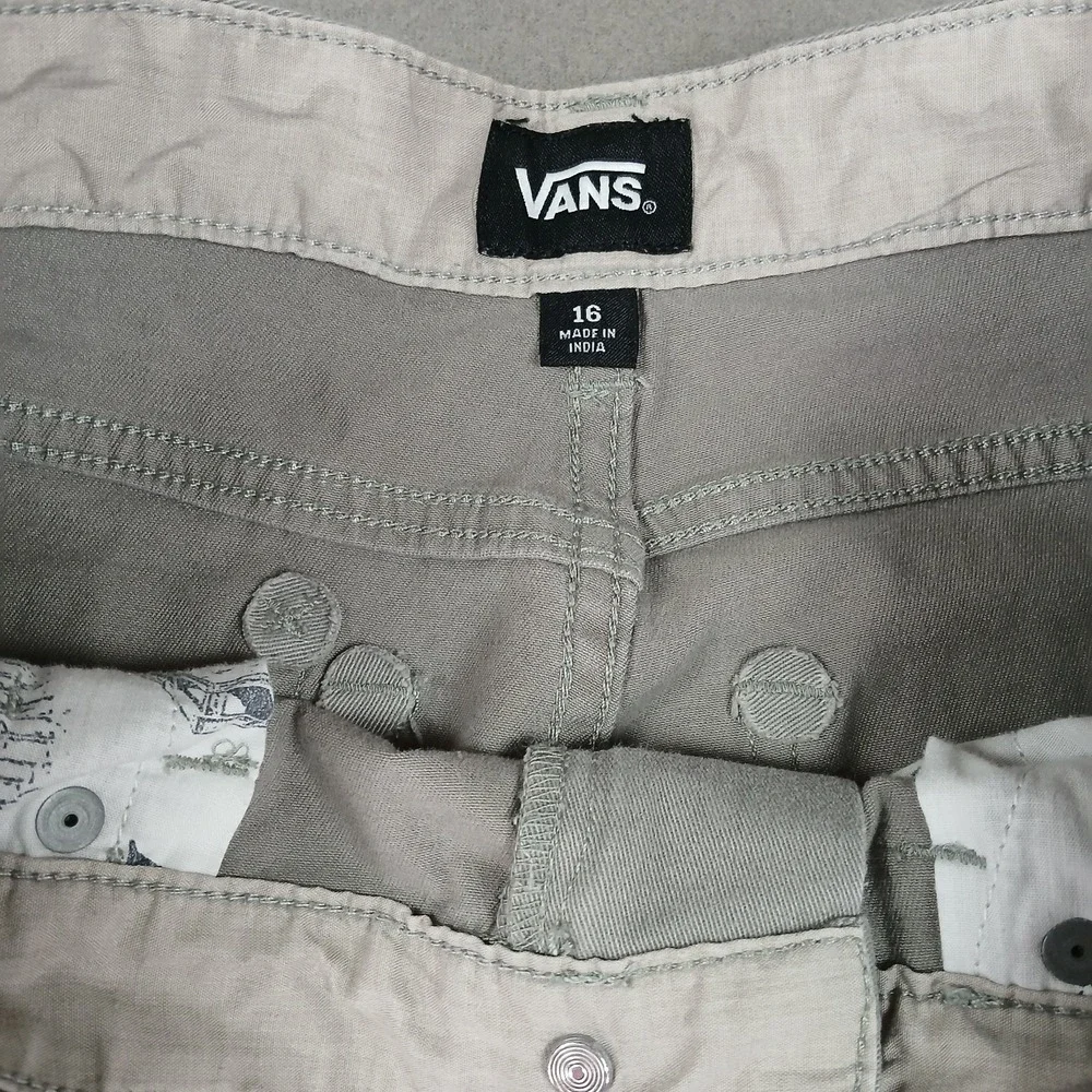Vans Shorts Kids Boys Bermuda Size 10 Gray Flat Front‎ Casual Skateboard Classic